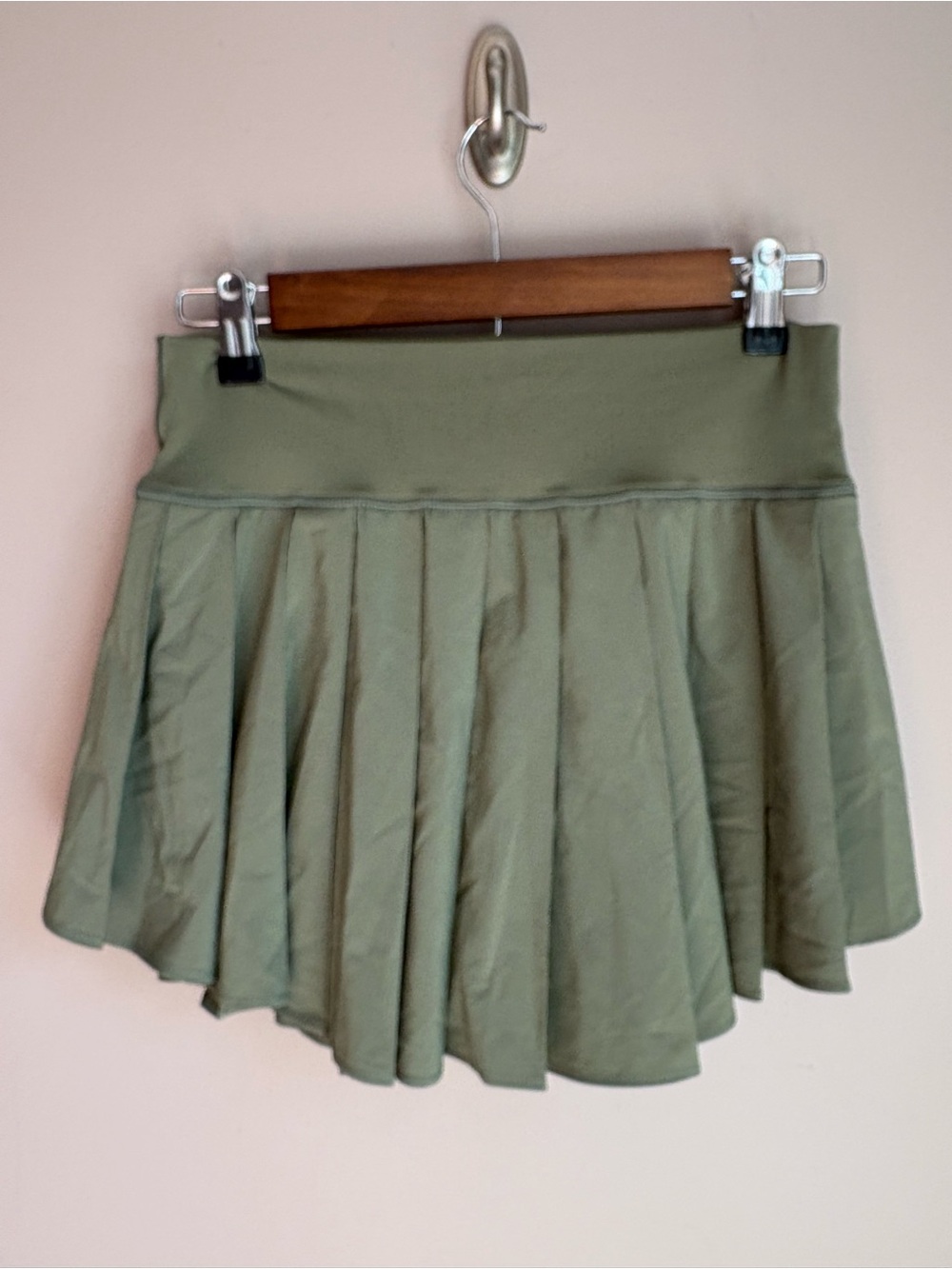 Aerie Offline Pleated Tennis/Golf Skirt Olive Green Size M
